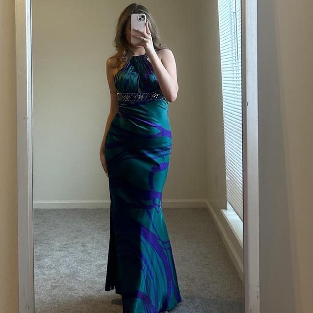 Vintage 00s maxi green and
